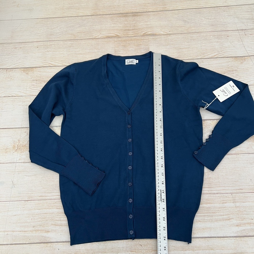 Cielo Blue Cardigan Sweater Women's Long Sleeve Button Up V neck Size M - Picture 6 of 10
